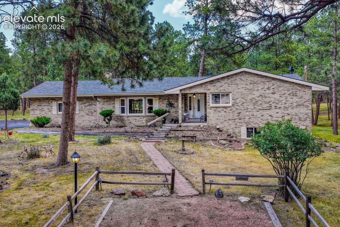 House in Colorado Springs, Colorado, United States 1 - 18333721