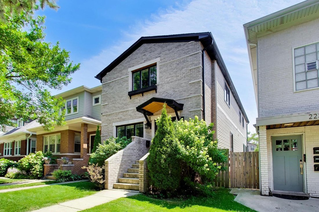 House in Chicago, Illinois, United States 2 - 18502794