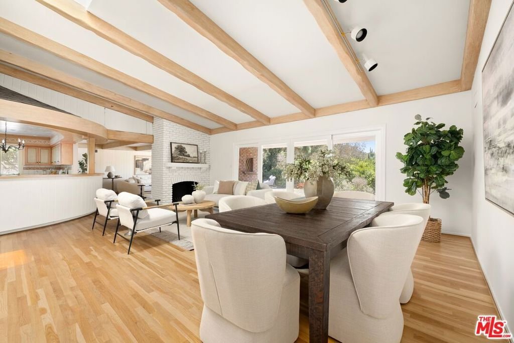 House in Los Angeles, California, United States 3 - 18501939