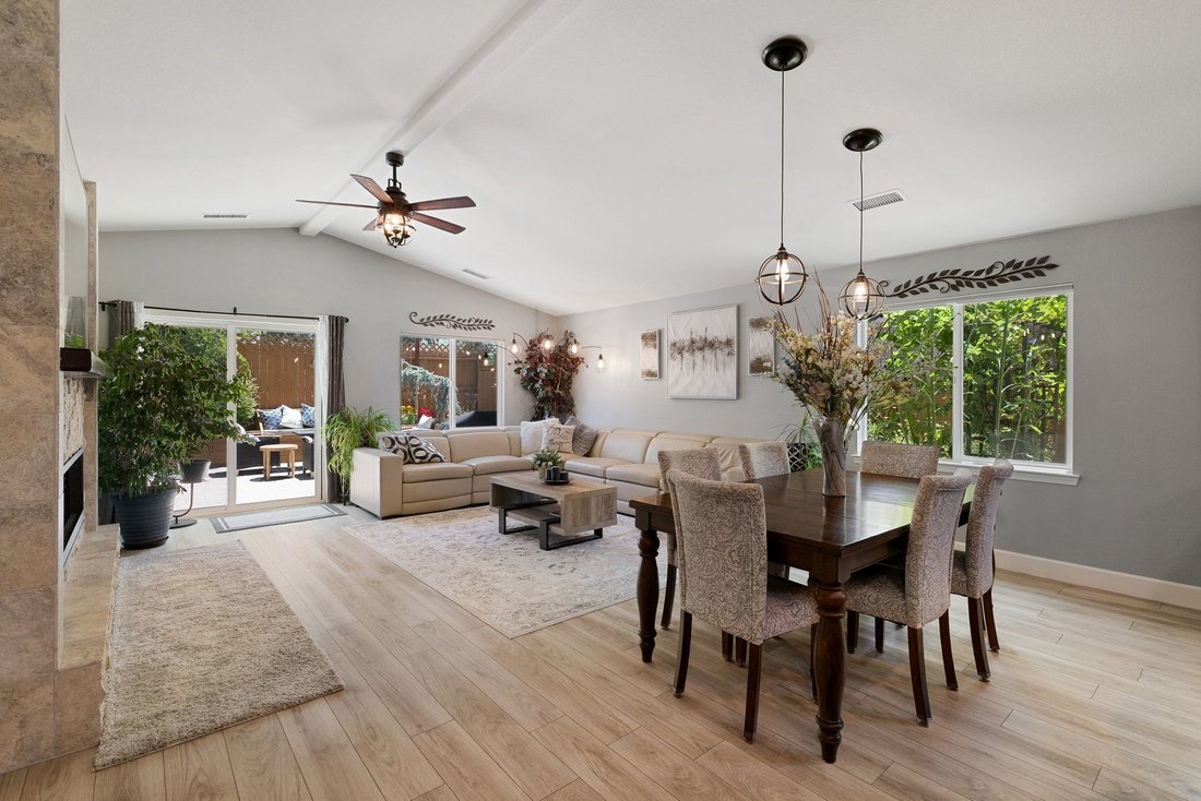House in Carson City, Nevada, United States 3 - 18500733