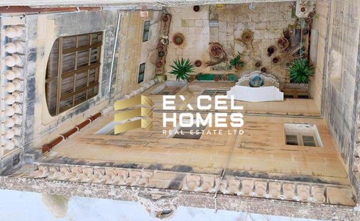Estate in Qormi, Malta 1