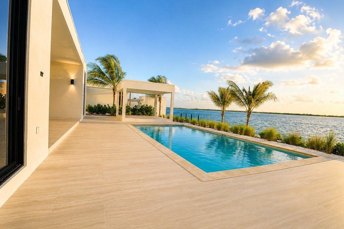 House in Bailey Town, Bimini, The Bahamas 2 - 18504994