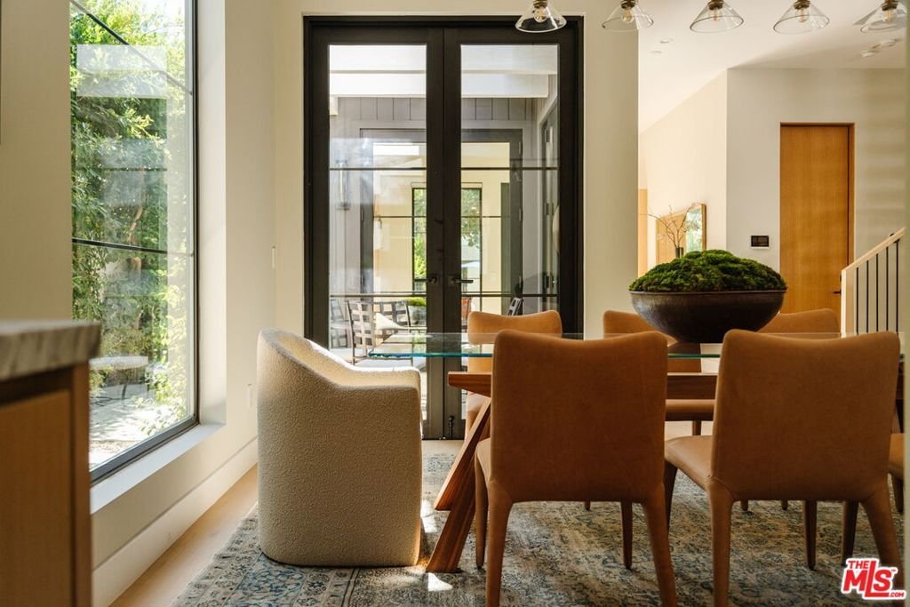 House in Los Angeles, California, United States 5 - 18501902