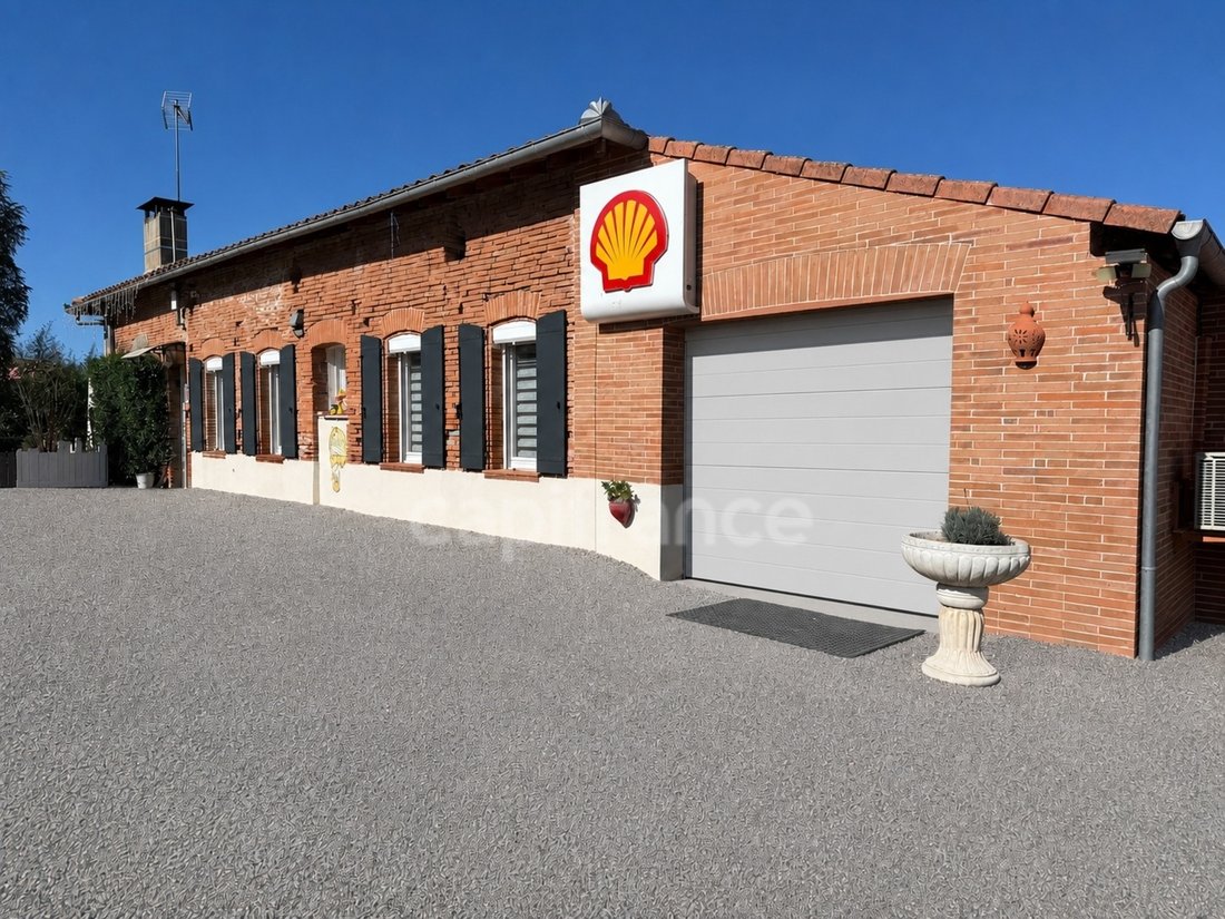 Farm Ranch in Vallesvilles, Occitania, France 1 - 18503753