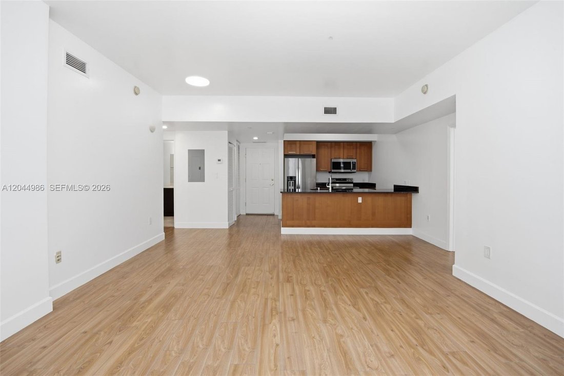 Condo in Coral Gables, Florida, United States 4 - 18503943