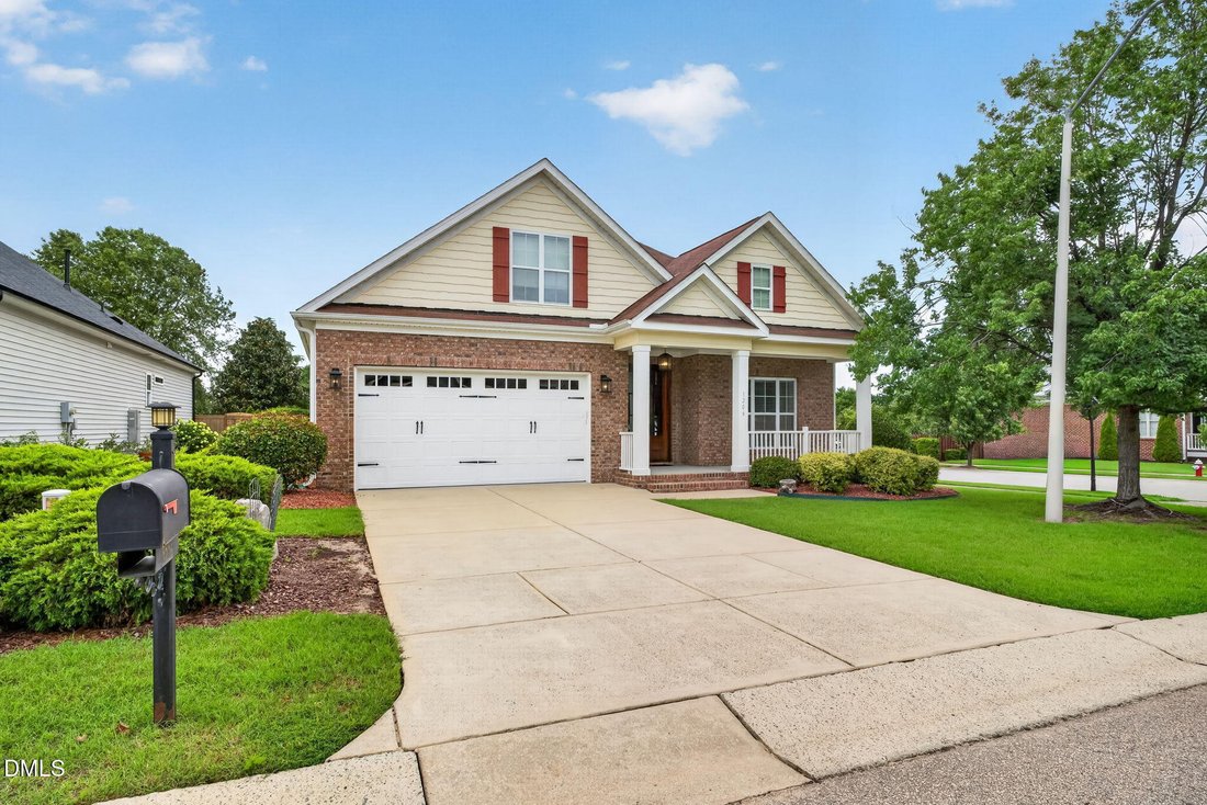 House in Fuquay-Varina, North Carolina, United States 2 - 18503758