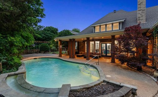 House in Cedar Hill, Texas, United States 1