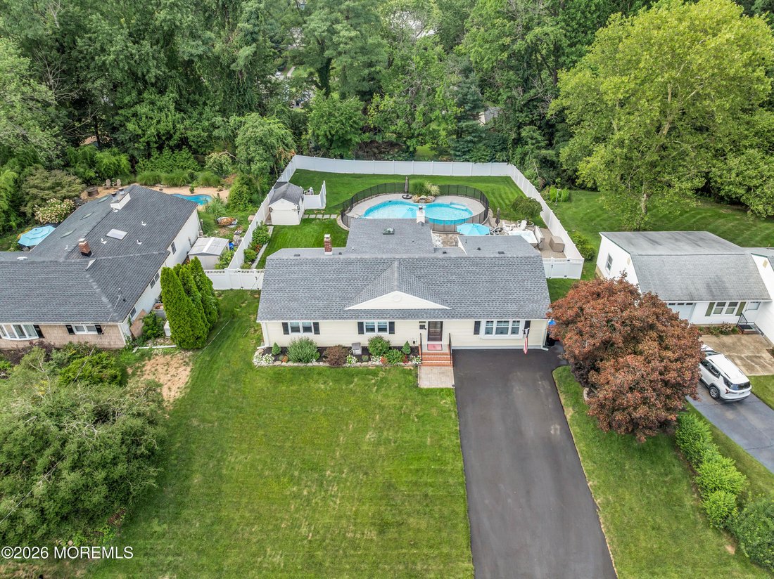 House in North Middletown, New Jersey, United States 5 - 18505328