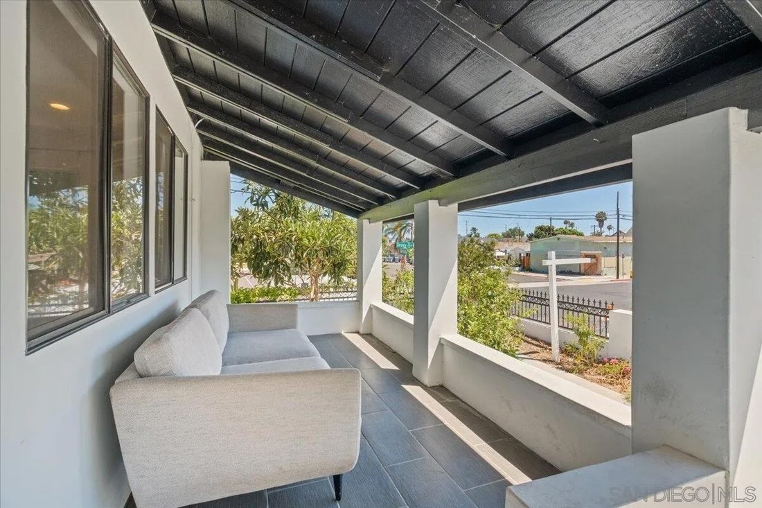 San Diego, California, United States 5 - 18503045