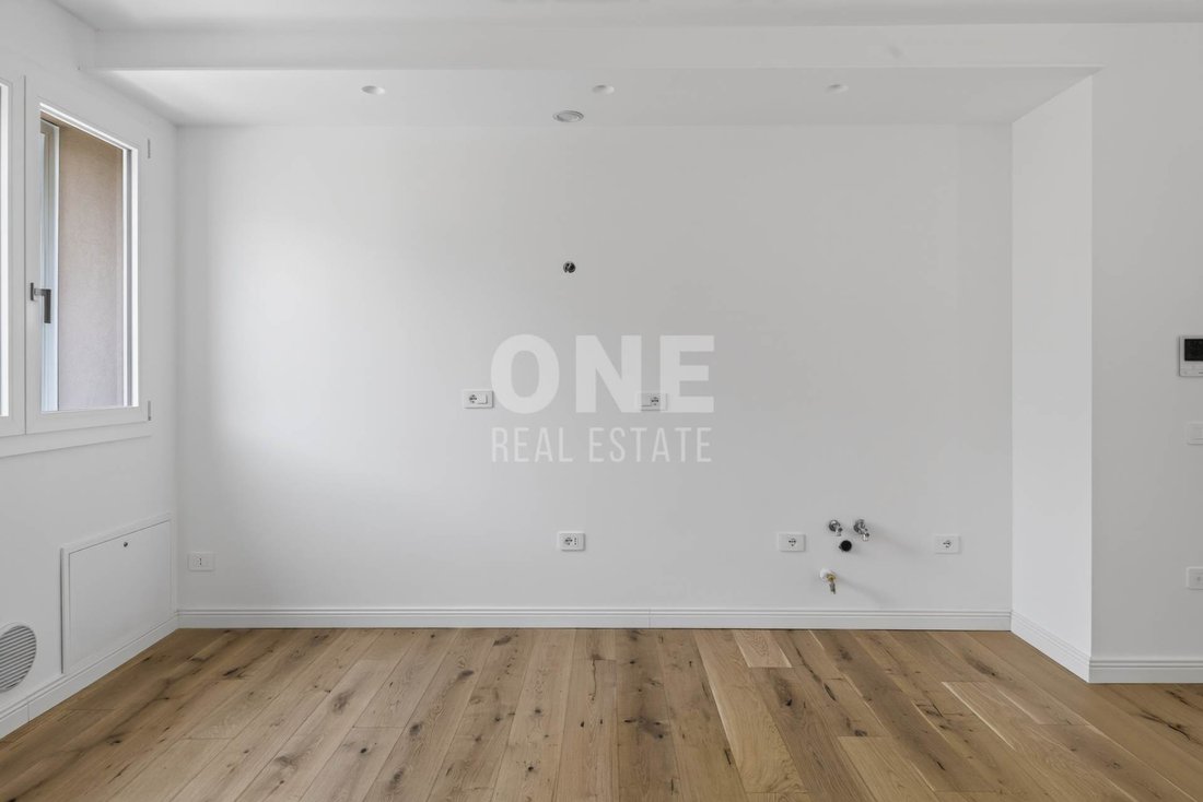 Apartment in Argonne - Corsica Area, Milan, Italy 5 - 18503855
