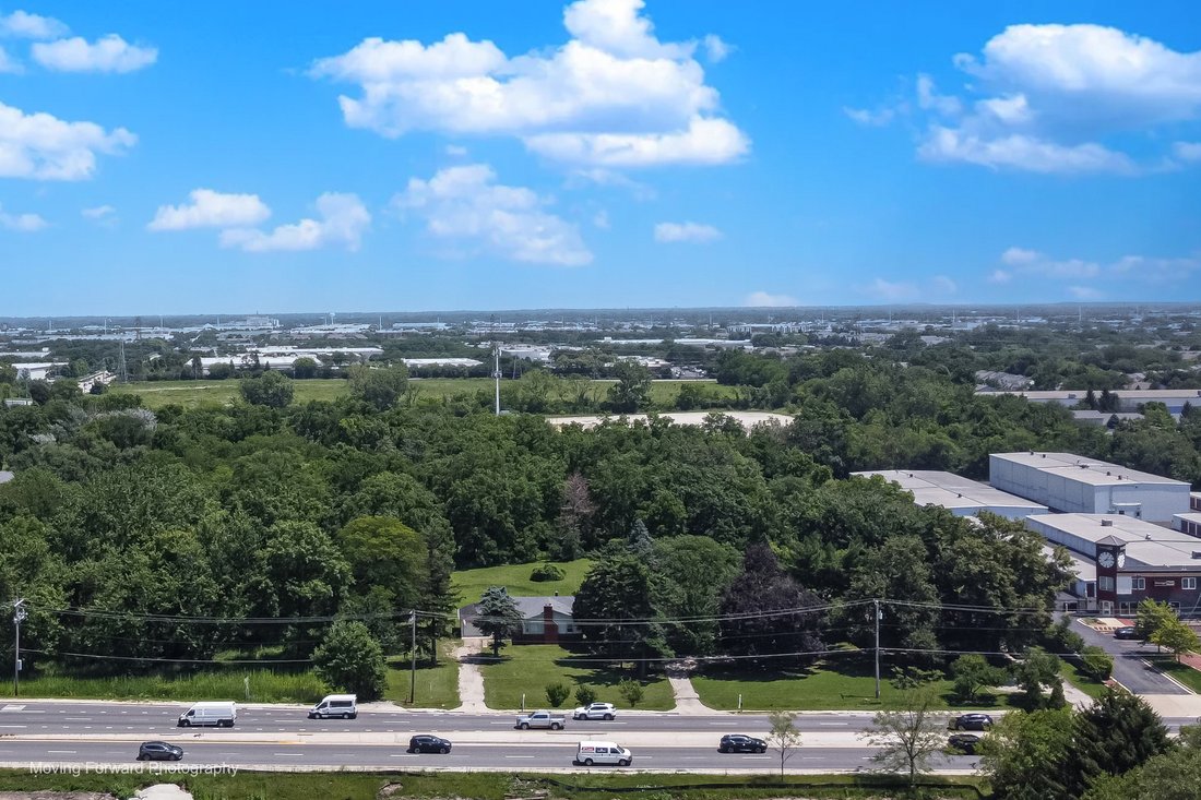 Land in Aurora, Illinois, United States 2 - 18499669