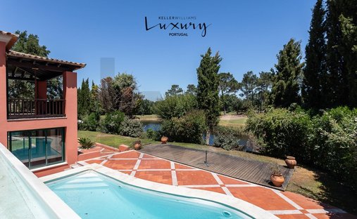 Townhouse in Quinta do Conde, Setubal, Portugal 1