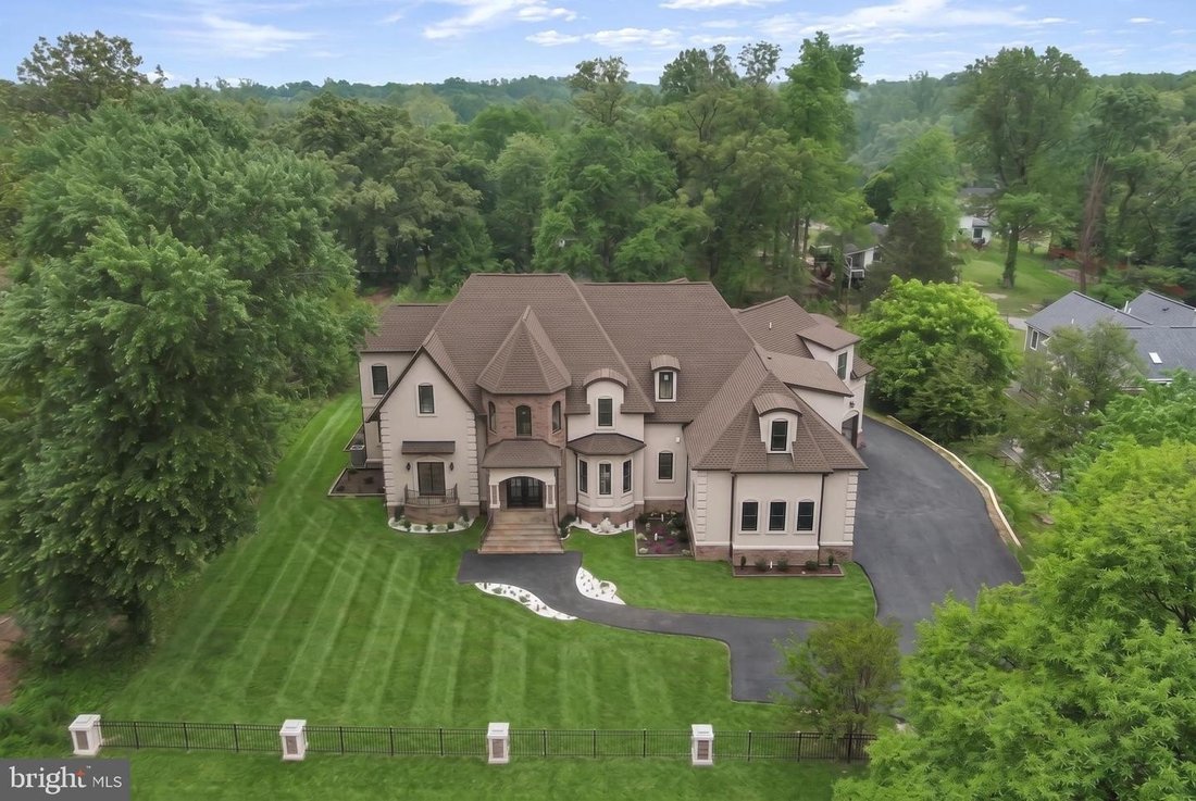 House in Annandale, Virginia, United States 1 - 18506889