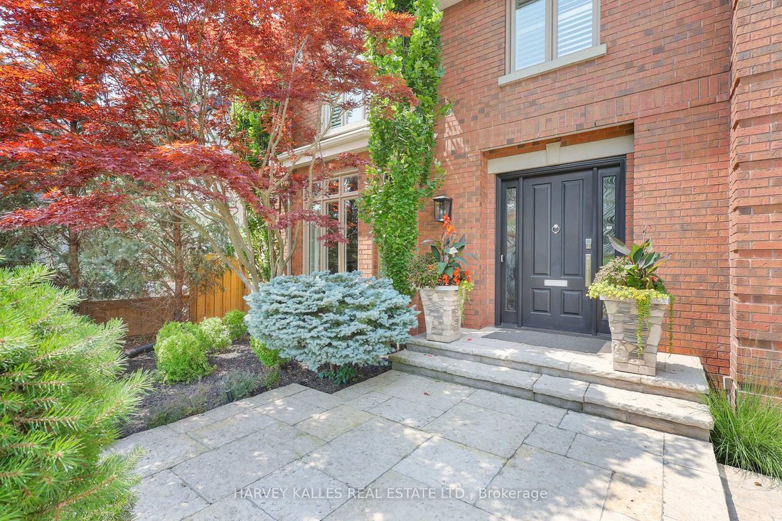 House in Toronto, Ontario, Canada 2 - 18504745