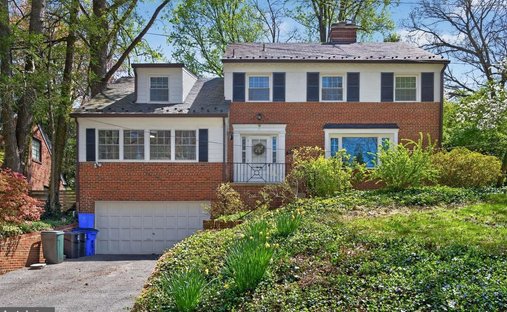 House in Chevy Chase, Maryland, United States 1