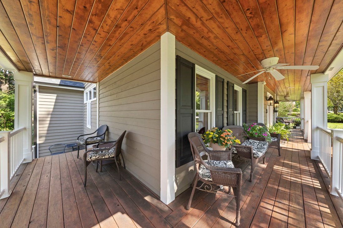 House in Bartlett, Illinois, United States 3 - 18499673