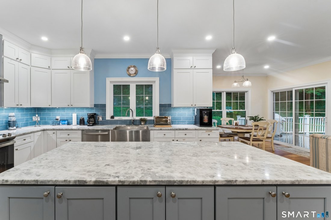 Condo in New Milford, Connecticut, United States 4 - 18499560