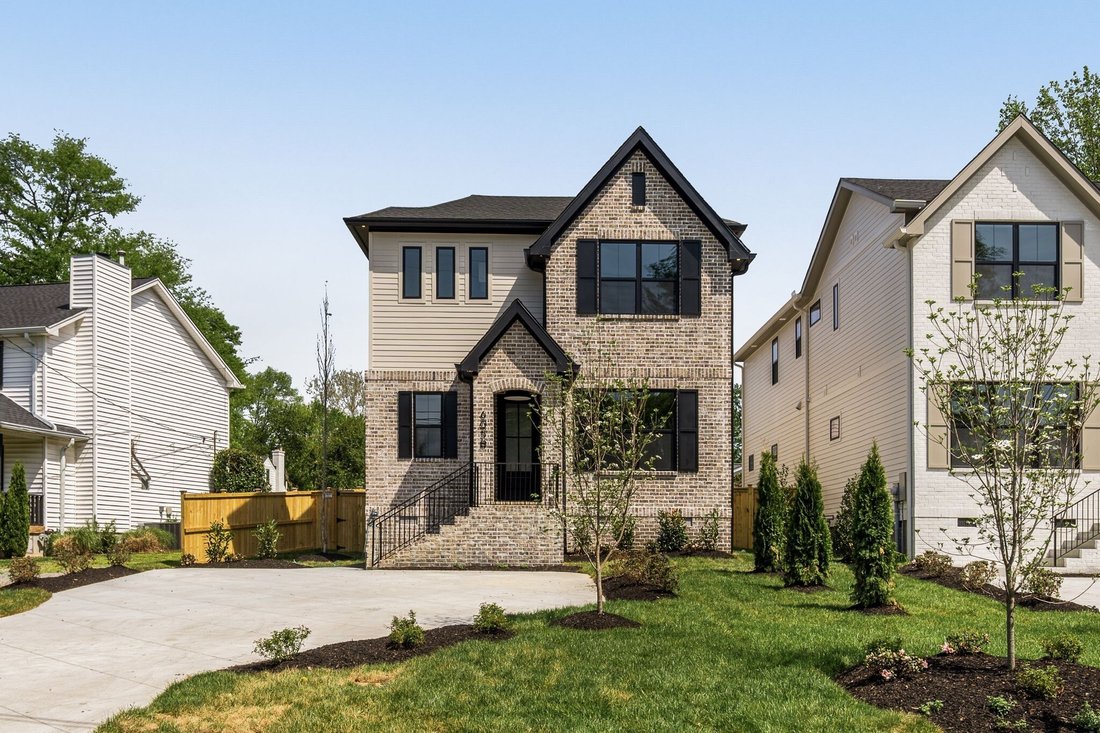 Co Op in Nashville, Tennessee, United States 2 - 18499959