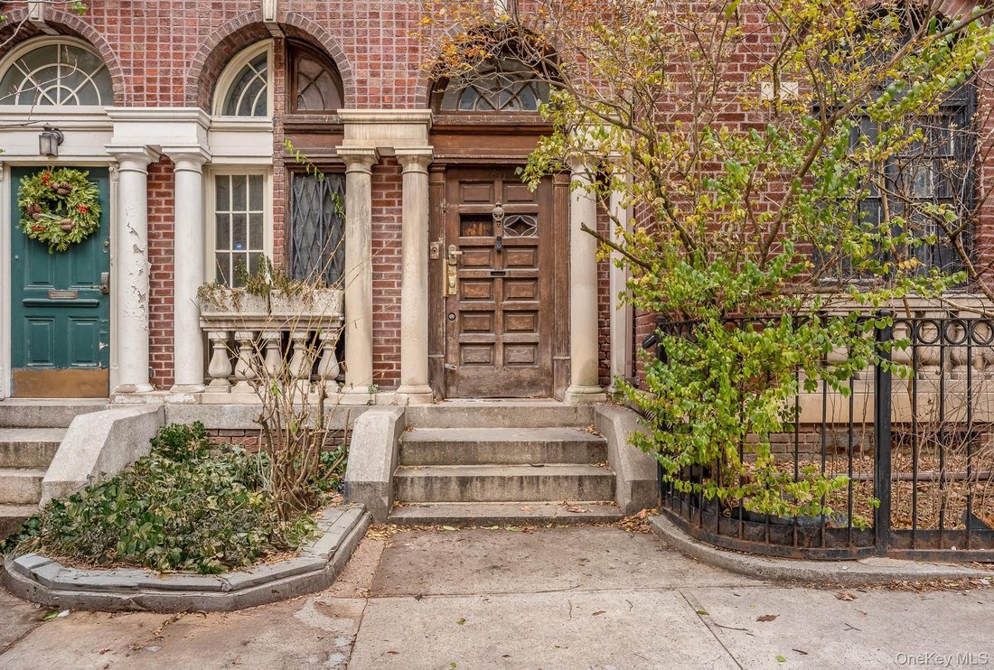 House in New York, New York, United States 2 - 18477799