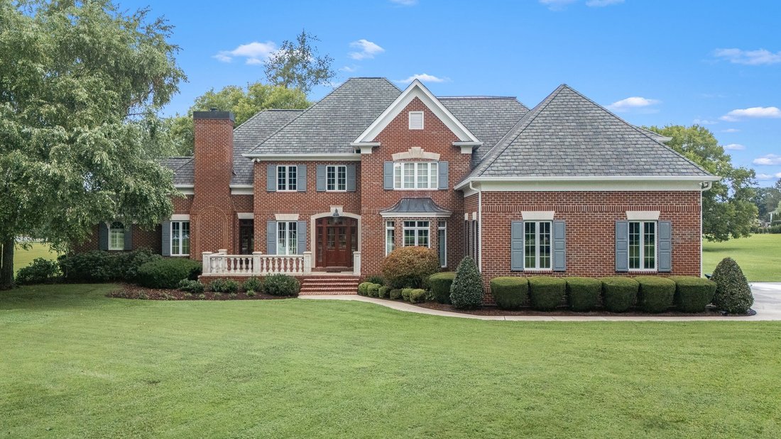 House in Tullahoma, Tennessee, United States 2 - 18502636