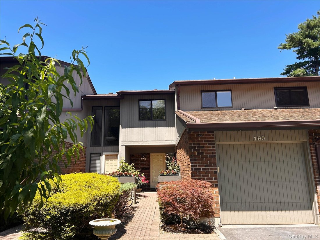 Condo in Jericho, New York, United States 2 - 18502009