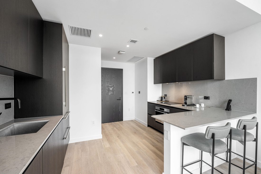 Condo in Miami, Florida, United States 4 - 18378774