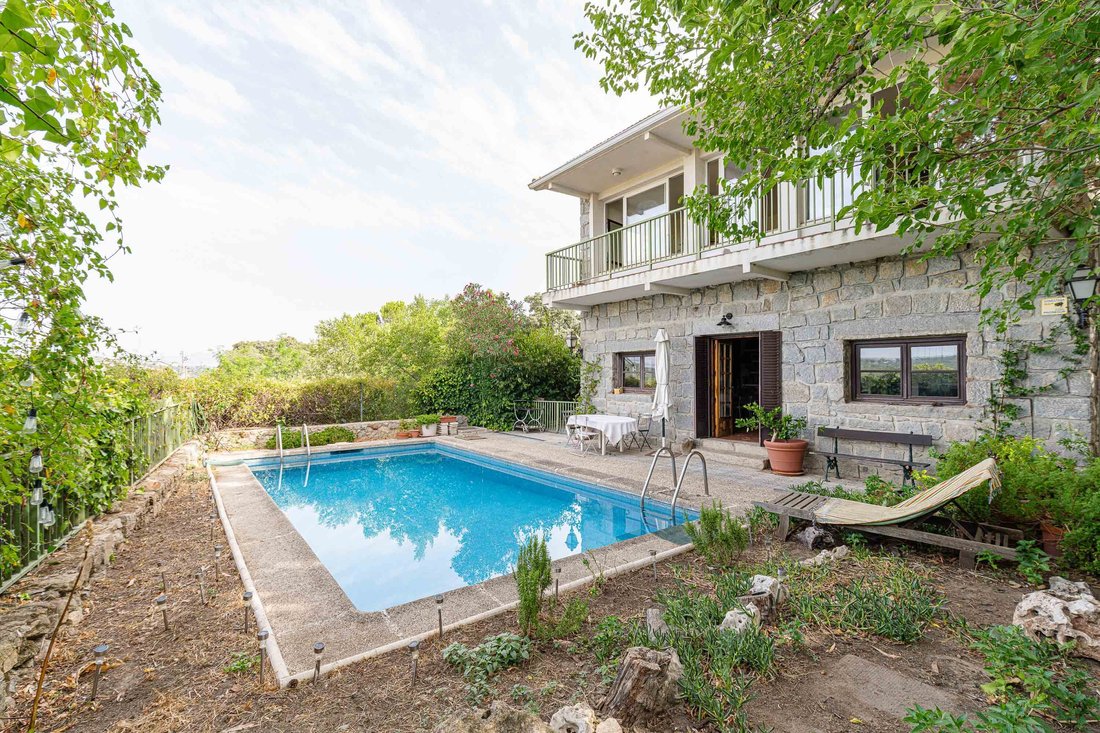 House in Galapagar, Comunidad de Madrid, Spain 2 - 18503870