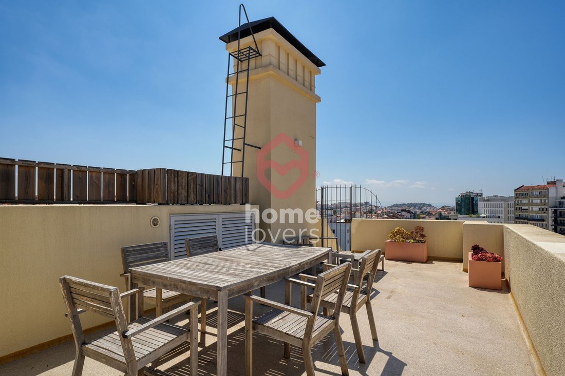 Apartment in Arroios, Lisbon, Portugal 5 - 18504115