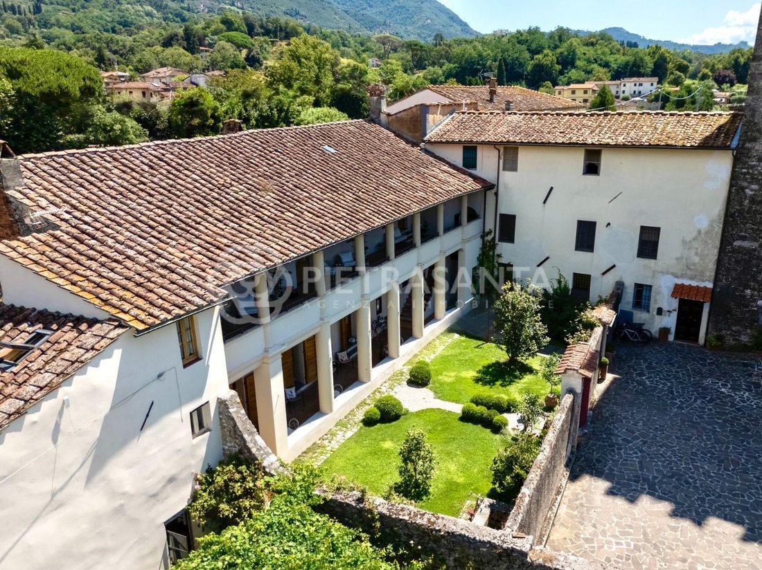 Country House in Camaiore, Tuscany, Italy 1 - 18251173