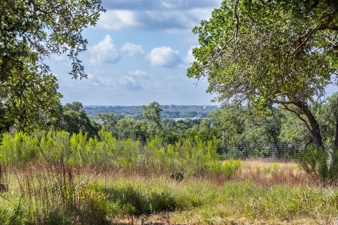 Land in Wimberley, Texas, United States 2 - 18503933