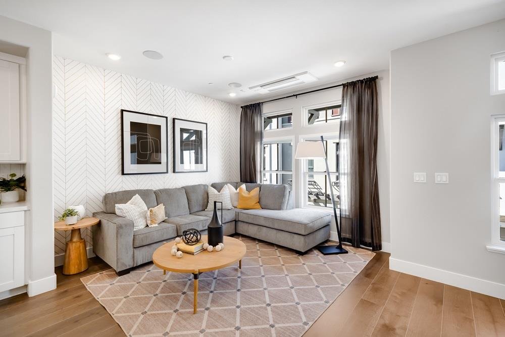 Condo in Mountain View, California, United States 3 - 18502071