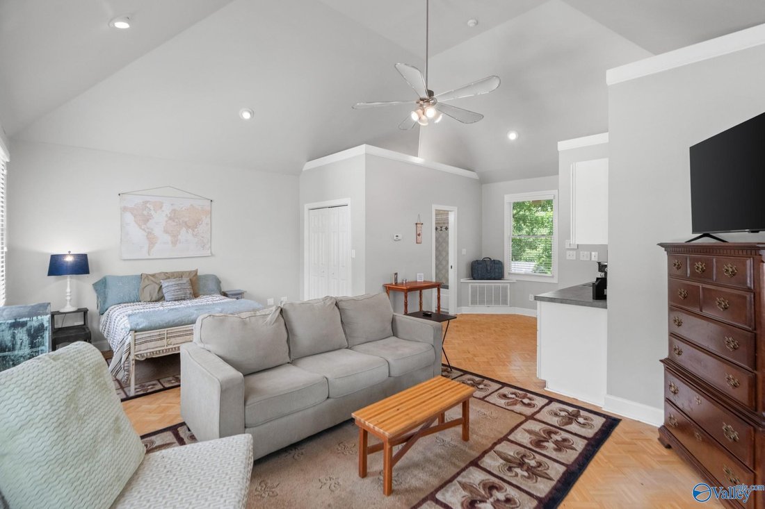 House in Redstone Arsenal, Alabama, United States 2 - 18502924