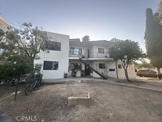 Los Angeles, California, United States 1 - 18503049