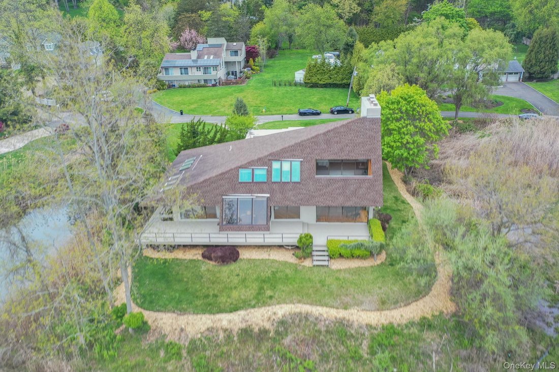 House in Northport, New York, United States 5 - 18499396