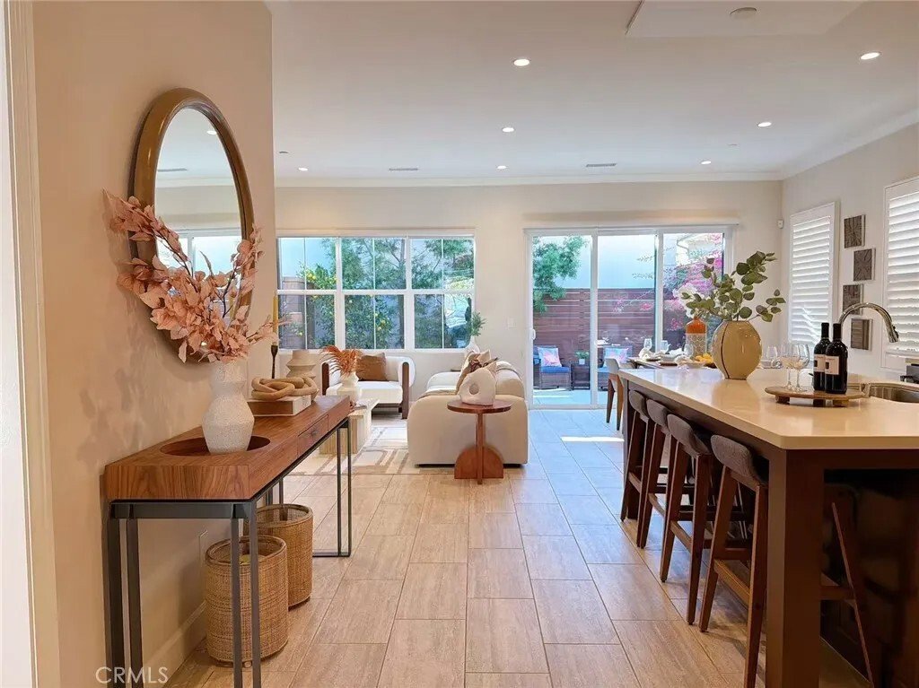 Condo in Irvine, California, United States 4 - 18196386