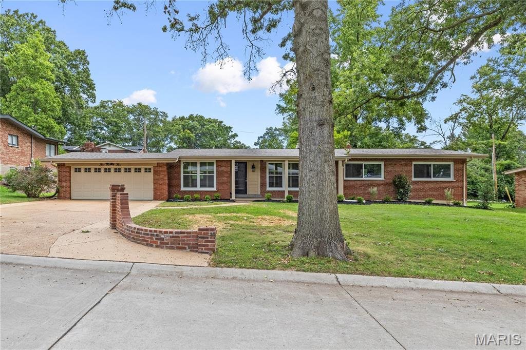 House in Kirkwood, Missouri, United States 1 - 18503395