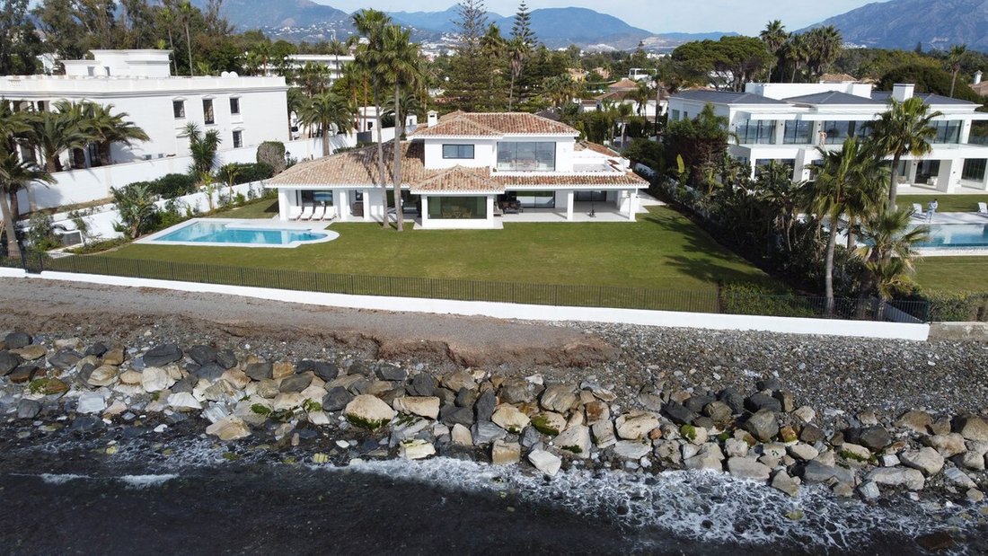 Villa in Guadalmina Baja, San Pedro de Alcantara, Spain 1 - 18500590