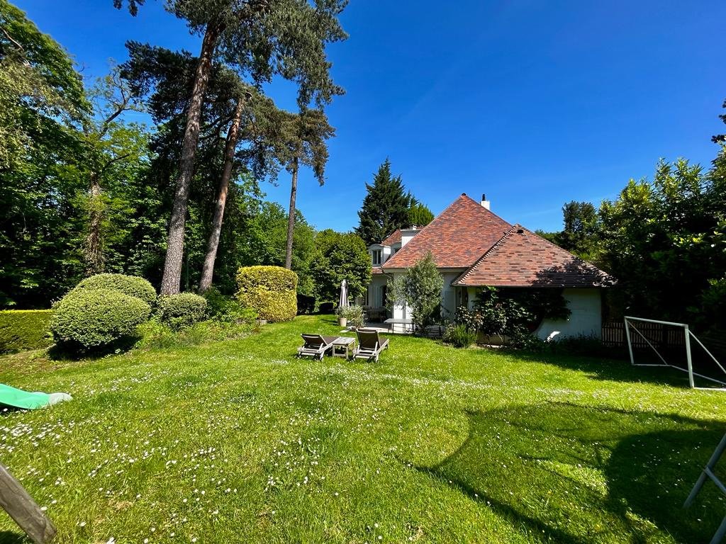 House in Chateau de Vaucresson, Vaucresson, France 1 - 18502893