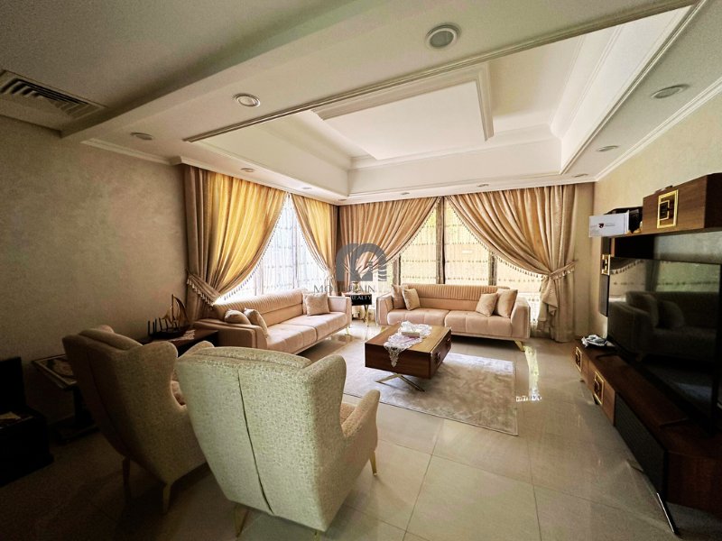 Villa in Sharjah, Sharjah Emirate, United Arab Emirates 4 - 18500591