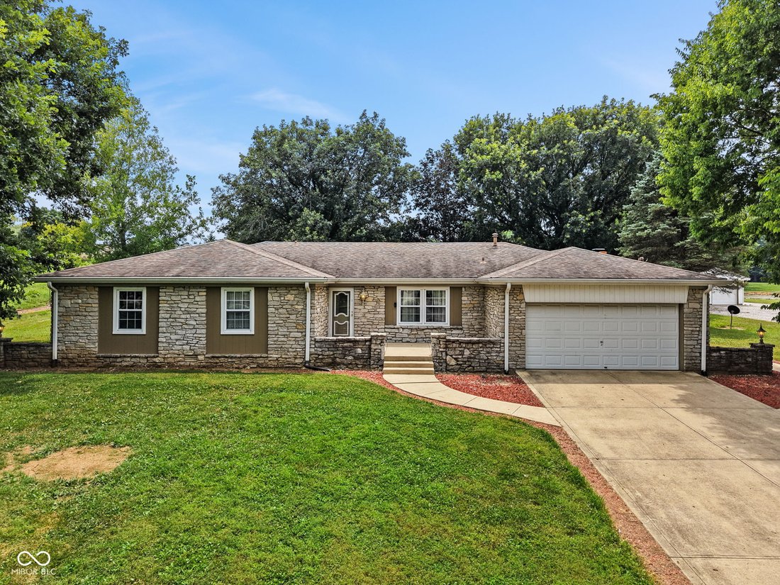 House in Greenwood, Indiana, United States 1 - 18499262