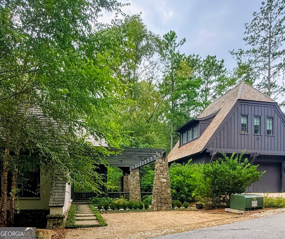 House in Chattahoochee Hills, Georgia, United States 1 - 18420017