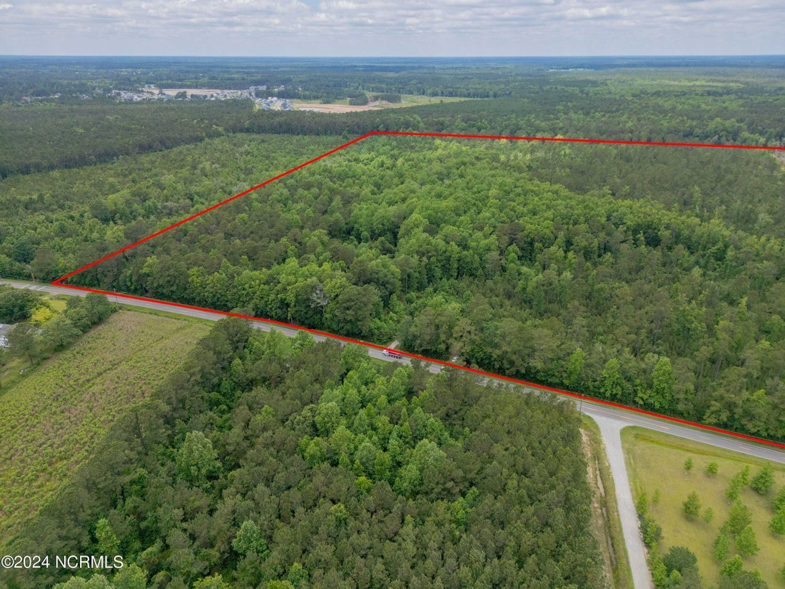 Land in Ash, North Carolina, United States 2 - 18504827