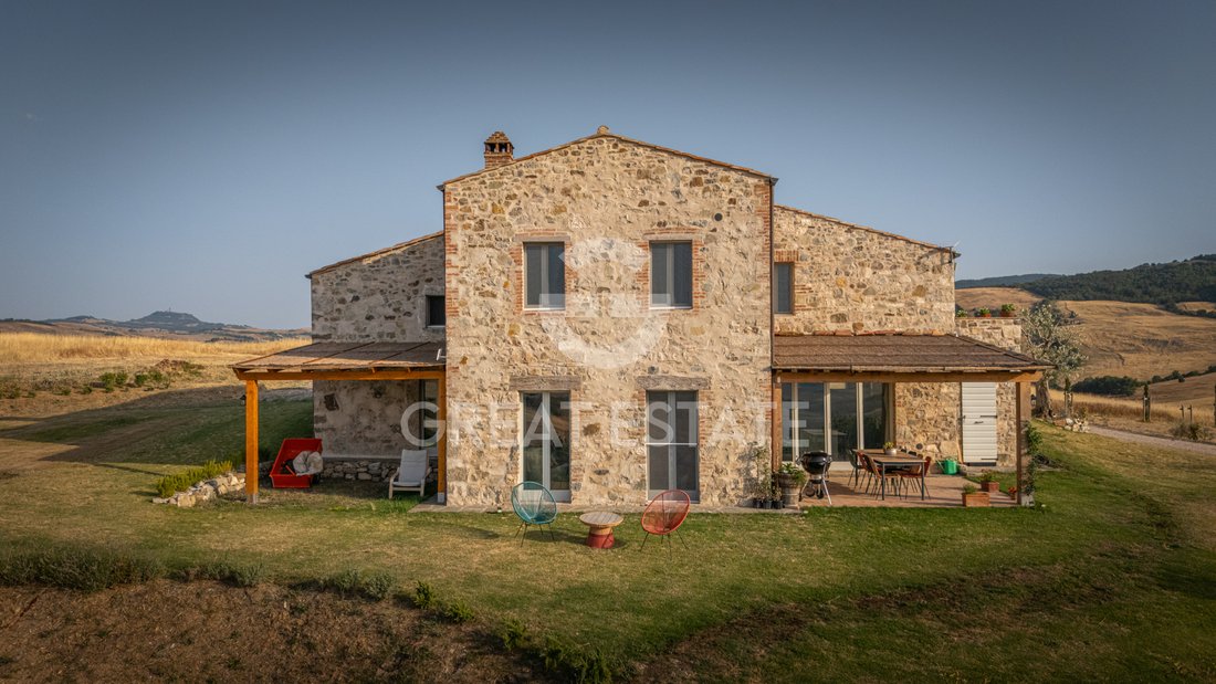 Estate in Castiglione d'Orcia, Tuscany, Italy 4 - 18504025