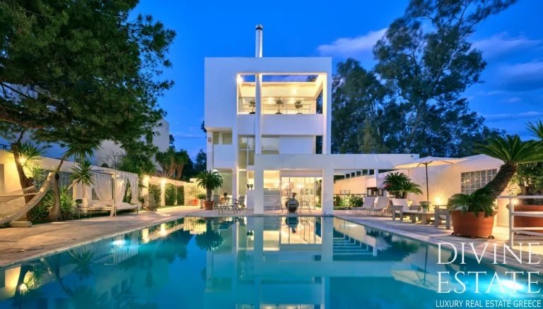 Villa in Vouliagmeni, Attica, Greece 1 - 18500261