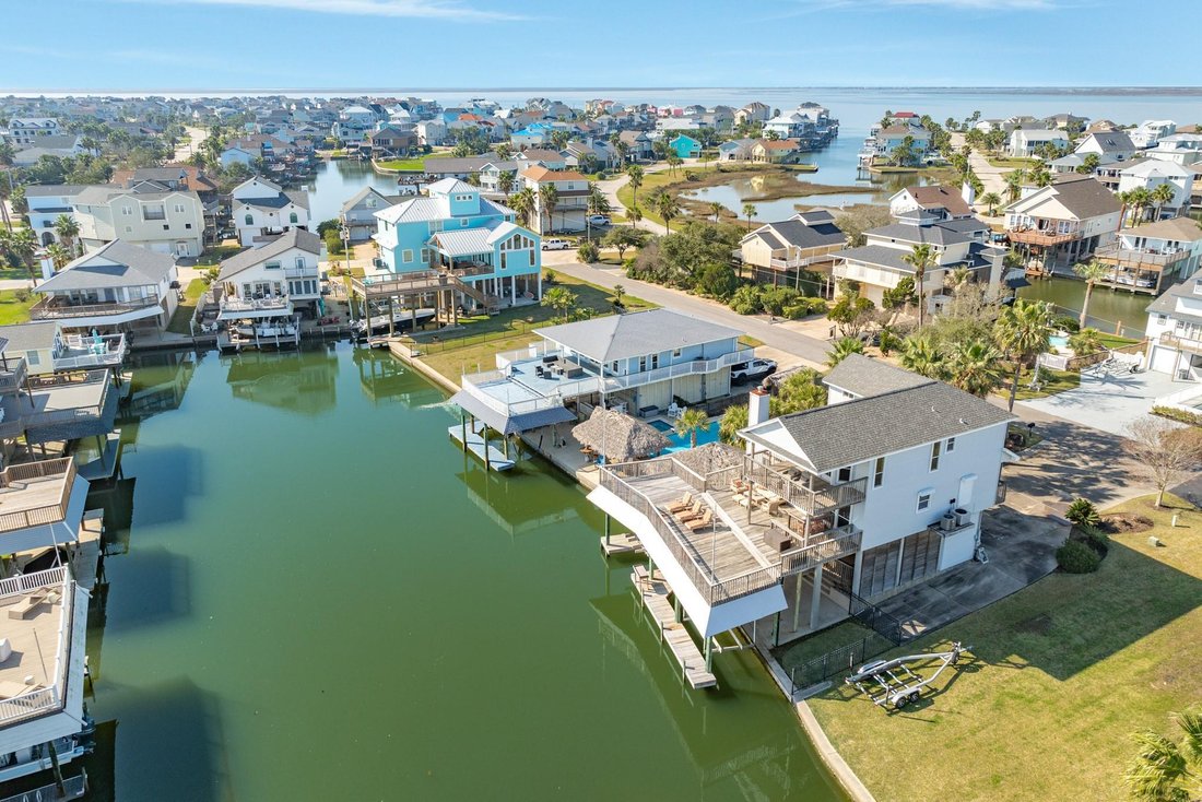 House in Galveston, Texas, United States 5 - 18500200