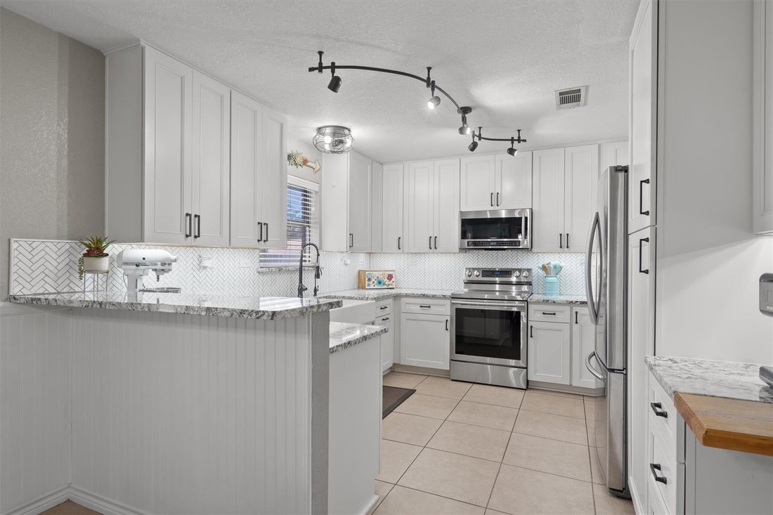 House in Salado, Texas, United States 4 - 18502343
