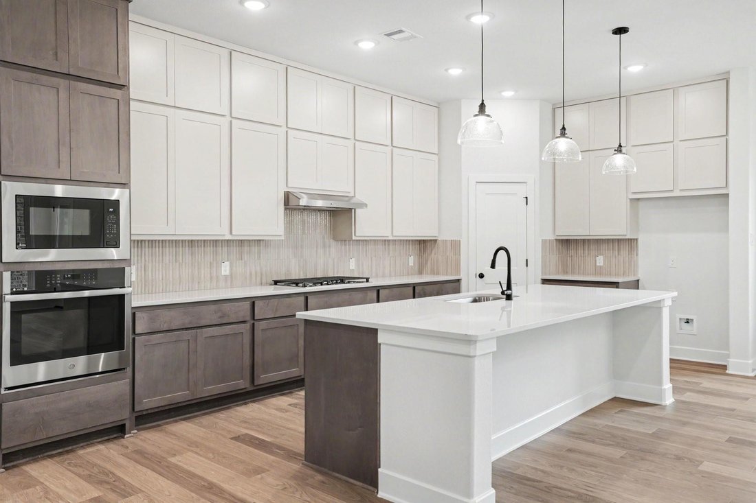 House in Conroe, Texas, United States 3 - 18503602