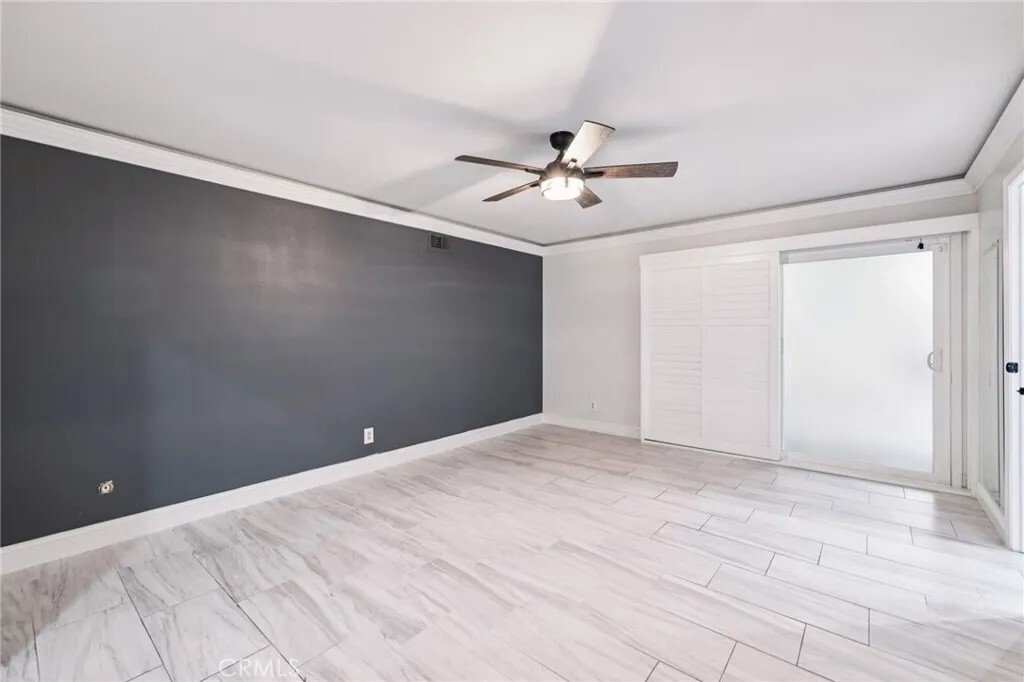 Condo in Los Angeles, California, United States 4 - 18502951