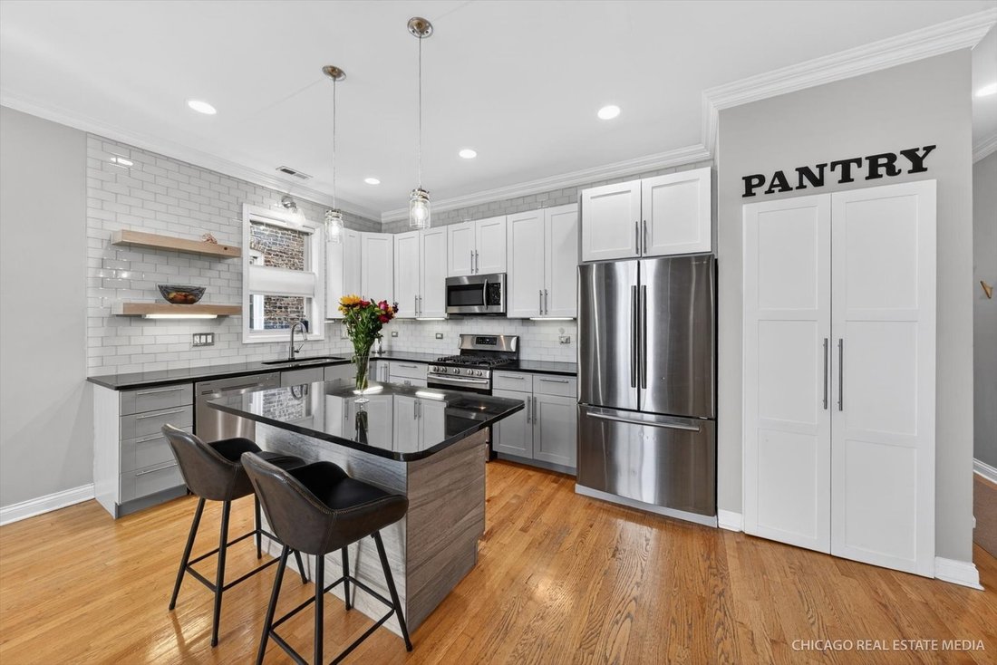 Condo in Chicago, Illinois, United States 3 - 18499459