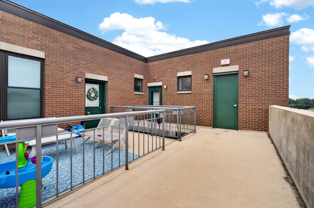 Condo in Chicago, Illinois, United States 2 - 18502743